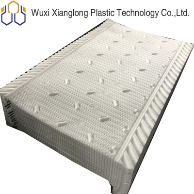 Смертная казнь через повешение PVC упаковки стояка водяного охлаждения Infill 19mm стояка водяного охлаждения перекрестного течения материальная